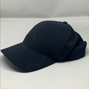 Dry fit Jordan hat.